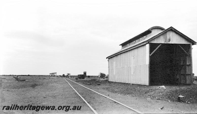 P23246
Sandstone loco shed, station buildings in background. NR line
