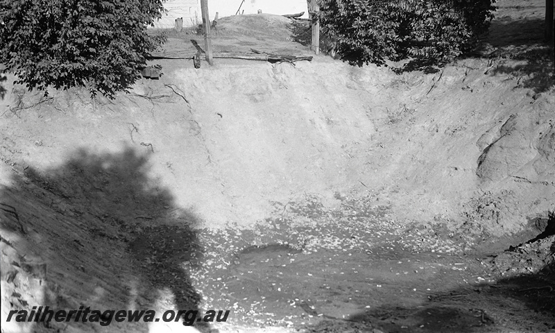 P23284
Gwambygine Water supply. Showing part of dam. GSR line.
