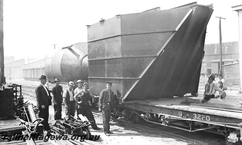 P23304
Oversized load loaded onto U class 3220 bogie flat wagon, Perth Goods  Yard. ER line.
