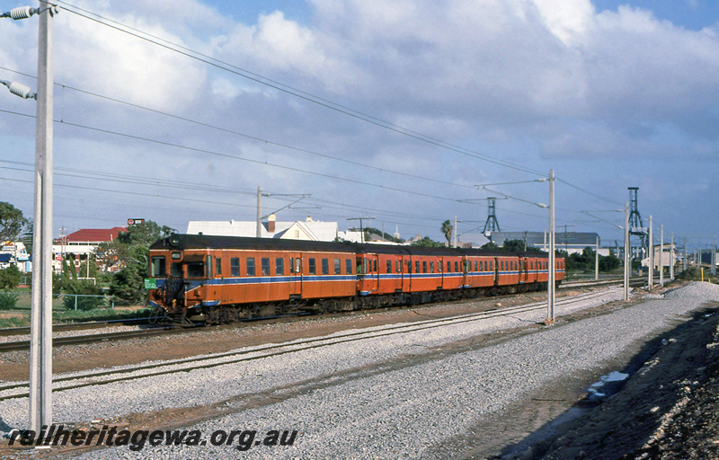 P23386
ADAV class 756 trailer, 2 ADG class railcars, ADA trailer, cranes, overhead wires, North Fremantle ER line, end and side view 
