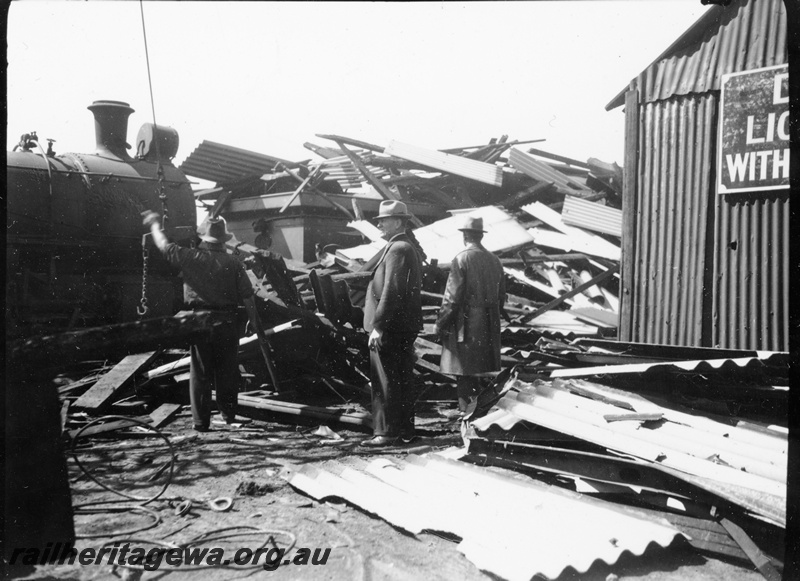 P23435
Midland Junction loco depot, collapse of shed. ER line
