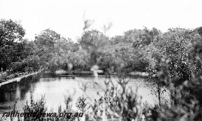 P23499
Water supply, Narrogin district, GSR line, film developed 19380312
