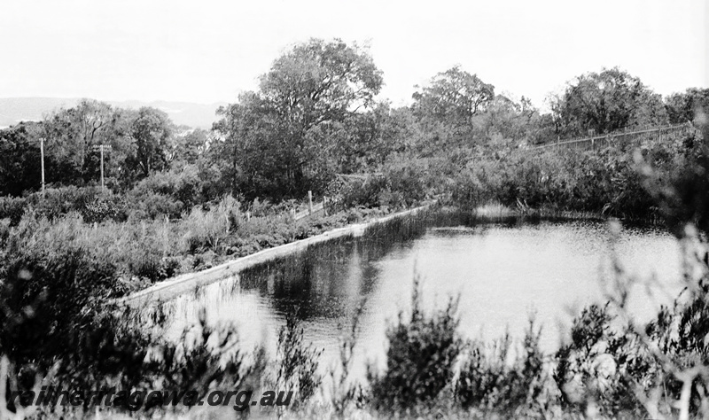 P23500
Water supply, dam wall, Narrogin district, GSR line, developed 19380312
