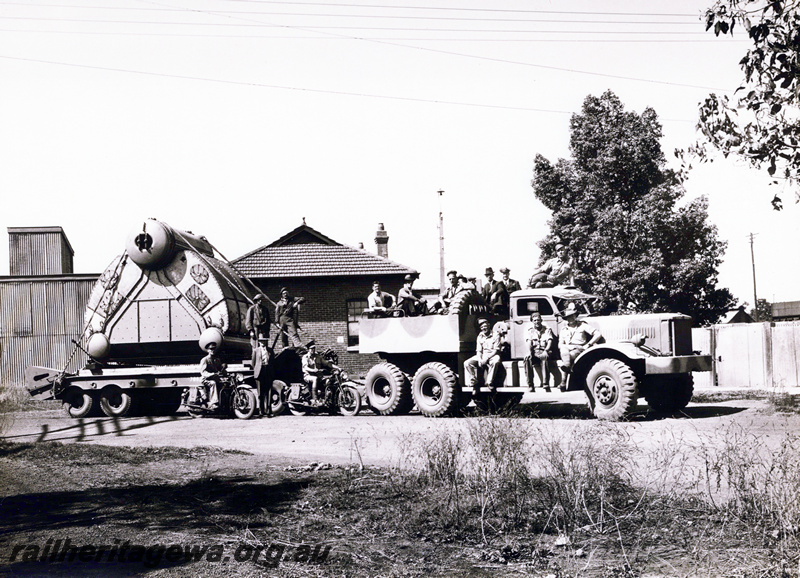 P23530
Yarrow class boiler for HMAS Corvettes leaving the Midland Workshops by AIF truck for Fremantle.
