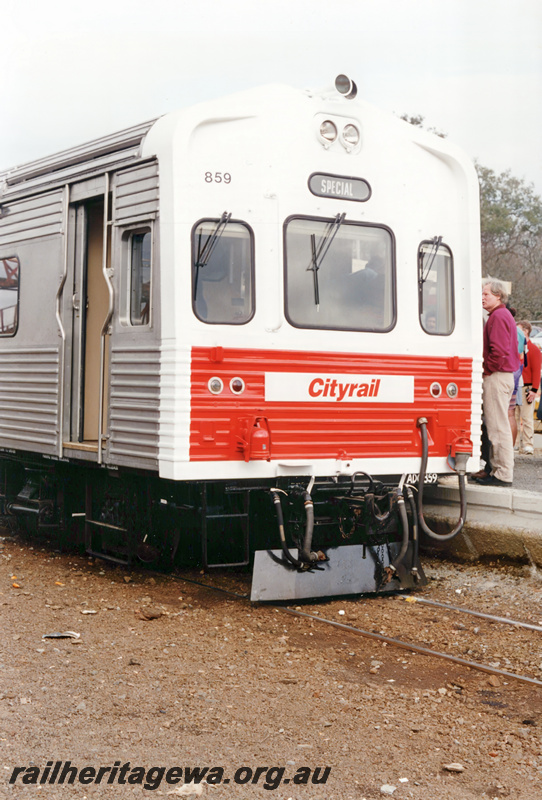 P23549
Former Westrail ADL class 859 railcar operating on the Auckland suburban service at Papakura.
