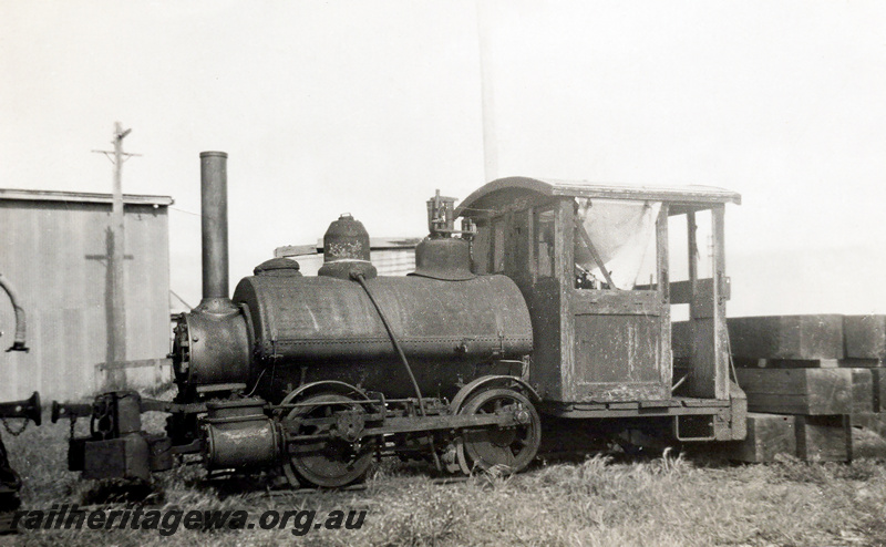 P23555
Locomotive Kia Ora at Bunbury. SWR line. Front and side view
