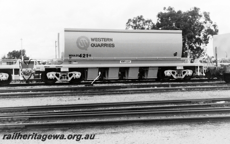 P23577
Western Quarries WHA class 31421 new at the  Midland  Workshops. ER line.
