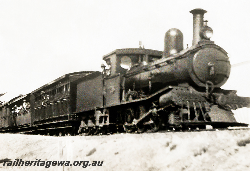 P23585
G class hauling a Albany to Katanning train. Location unknown. GSR line
