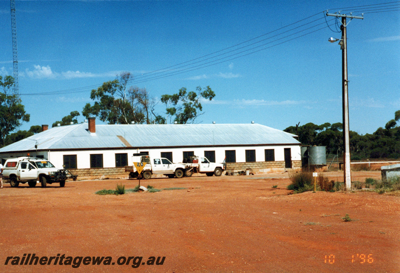 P23910
Barracks, , Zanthus, TAR line, side view 
