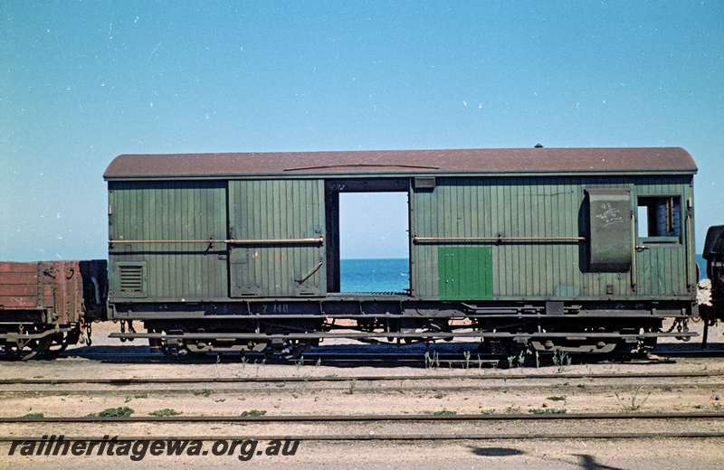 P24119
Z class 140 brake van, Geraldton yard, GA line, side view
