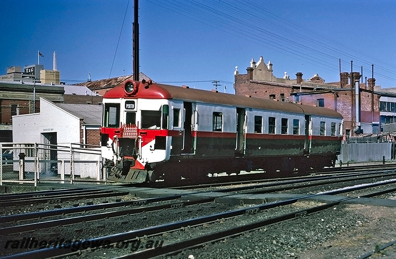 P24343
ADG class railcar crossing Pier Street level crossing Perth. ER line
