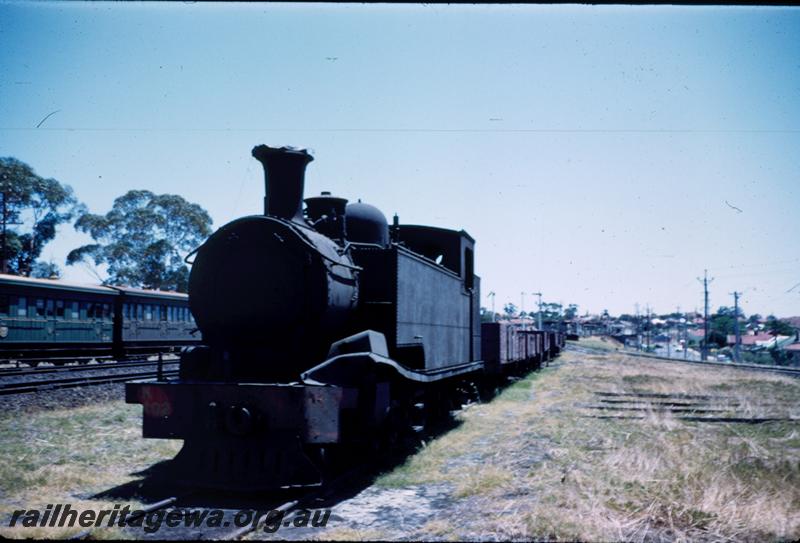 T01084
K class 102, East Perth, damage to running boards
