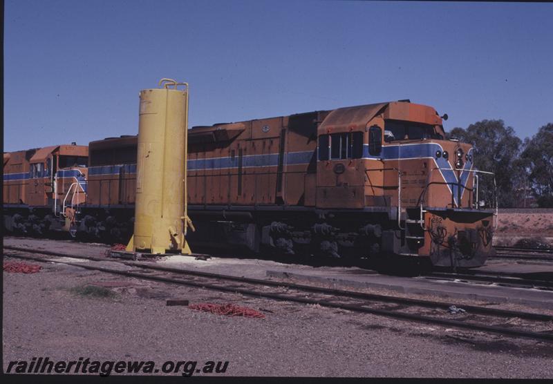 T01284
L class 262, side and front view, Forrestfield yard, Westrail orange livery
