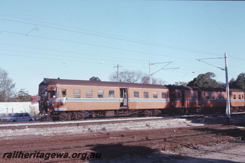 T01743
ADA class 751 on orange liveried railcar set
