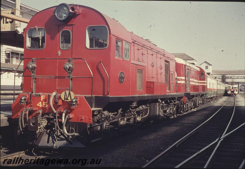 T02272
F class 45, F class 43, Perth Station, ARHS tour train to Boddington, F 45 in all over red livery
