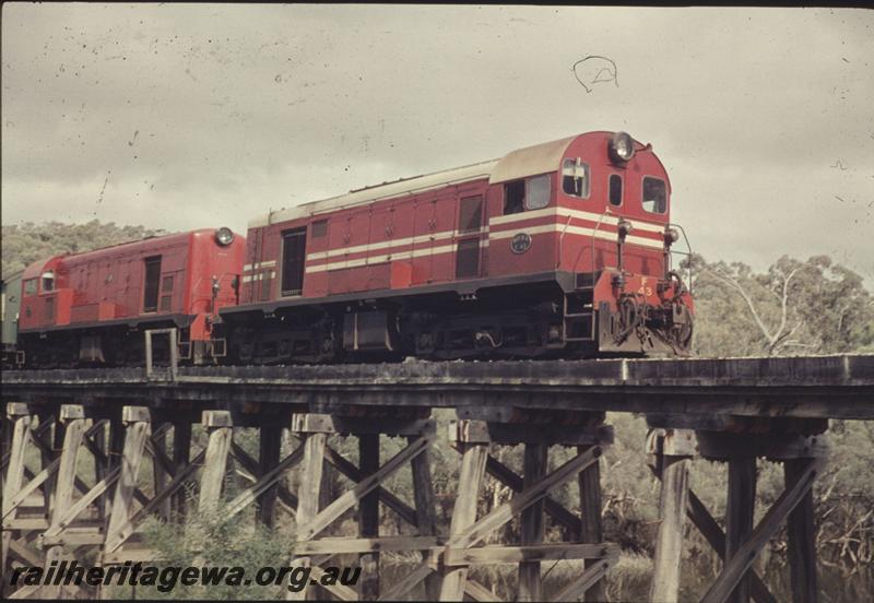 T02273
F class 45, F class 43, trestle bridge over the Hotham River, PN line, ARHS tour train to Boddington, F 45 in all over red livery
