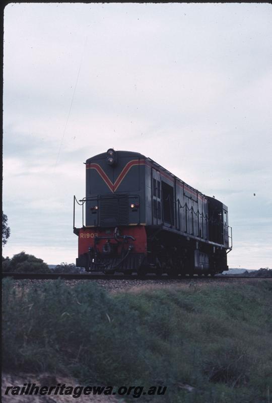 T02656
R class 1903, near Midland
