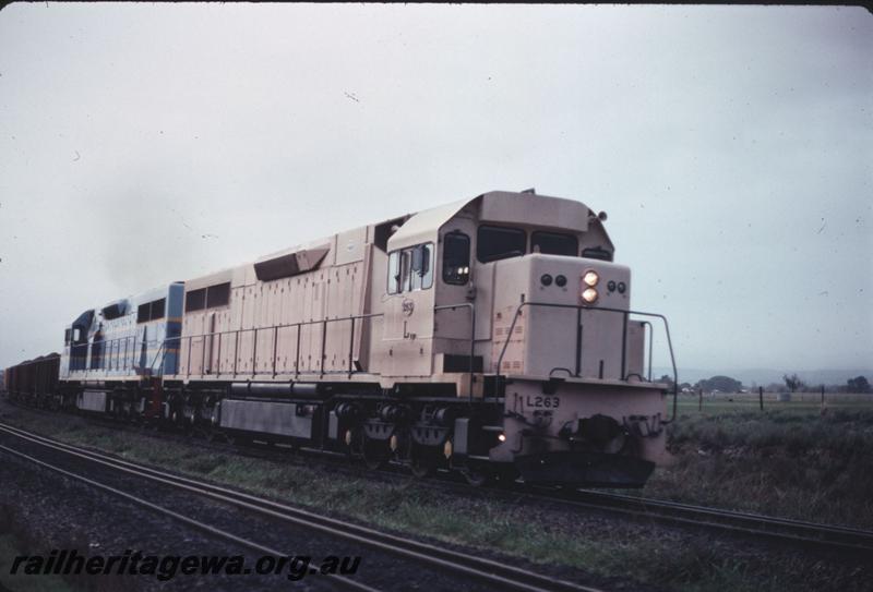 T02693
L class 263, pink livery, double heading, Forrestfield
