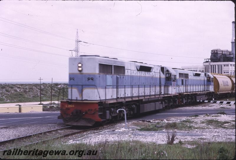T02706
L class 264, double heading, South Fremantle, grain train
