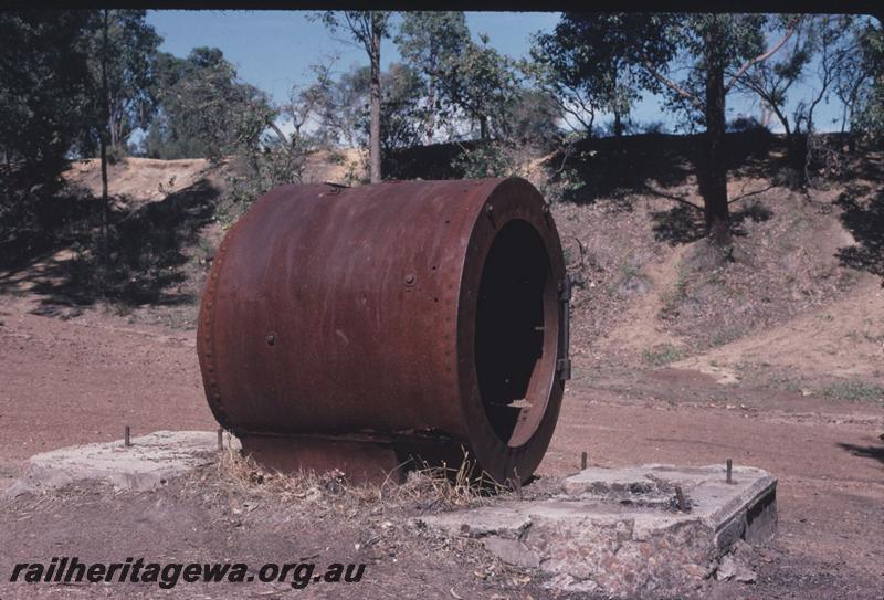 T02845
Smoke box, remnant from boiler at Lake Leschenaultia
