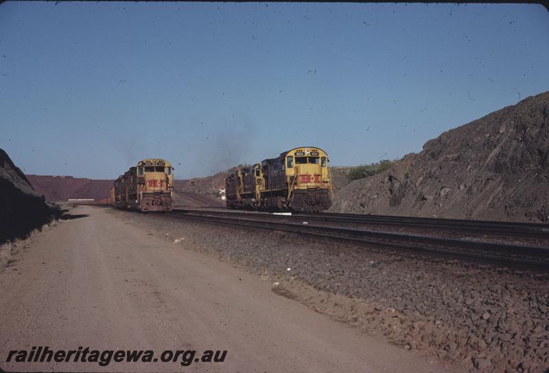 T02901
Hamersley Iron Alco locomotives M636 class 4043, C628 class 2001, and M636 class 4053, M636 class 4041, M636 class 4045, Paraburdoo
