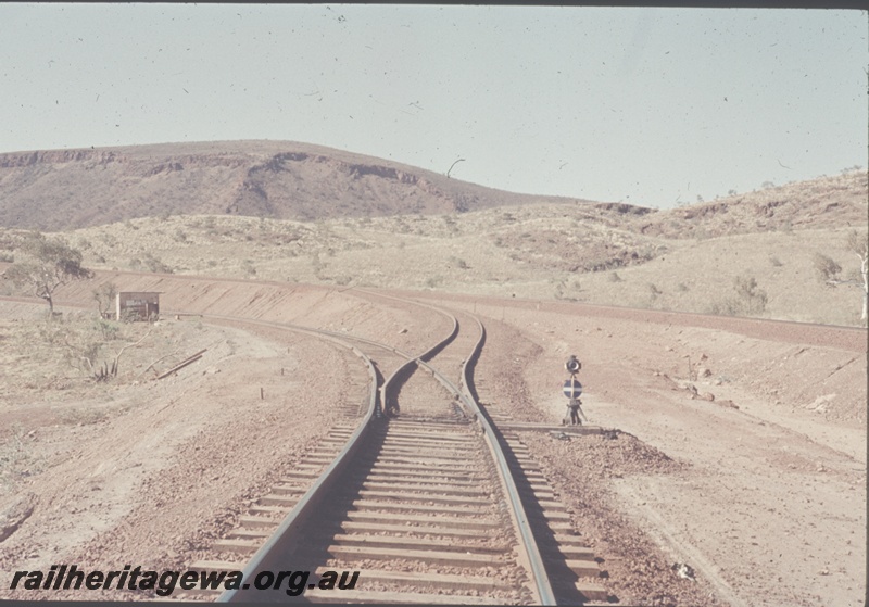 T04814
Hamersley Iron (HI) view of track and crossing loop -Unknown location
