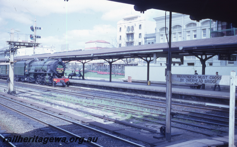 T05645
V class 1213  arrives Perth Station hauling ARHS Victorian Division tour train. ER line. 
