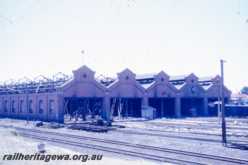 T05790
Loco shed, East Perth Loco Depot, roof removed in the demolition process
