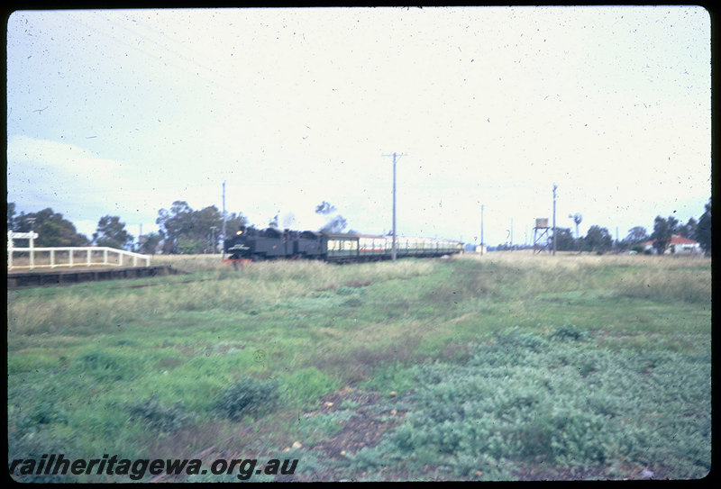 T06188
DM Class 587 and DD Class 592, ARHS tour train returning from Coolup, North Dandalup, water tank, platform, station nameboard, SWR line
