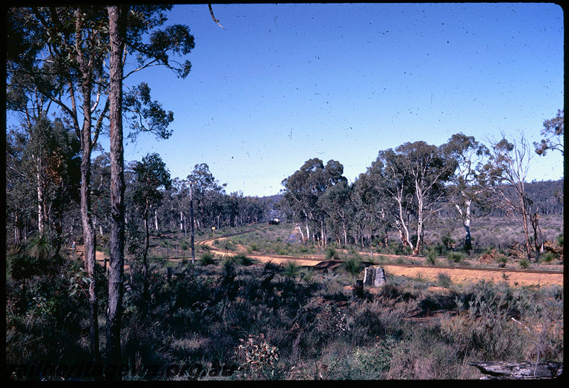 T06228
W Class 912 and S Class 542, goods train, train in distance approaching camera, between Darkan and Bowelling, BN line
