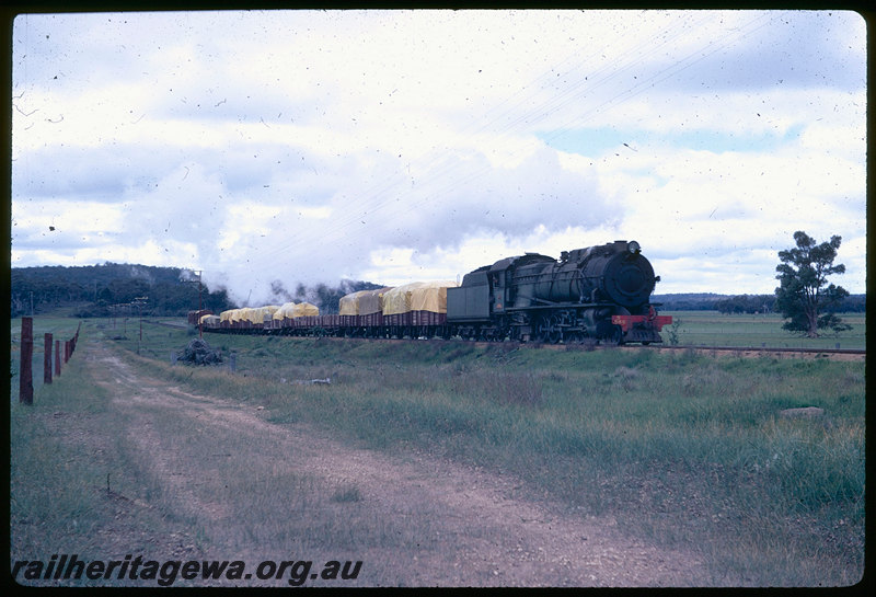 T06238
S Class 546 