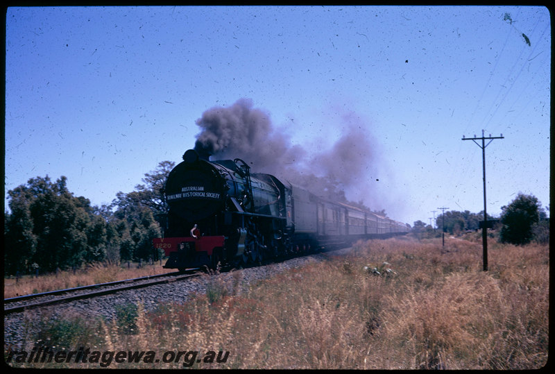 T06613
V Class 1220, ARHS 75th tour train to Donnybrook, between Picton Junction and Dardanup, PP line
