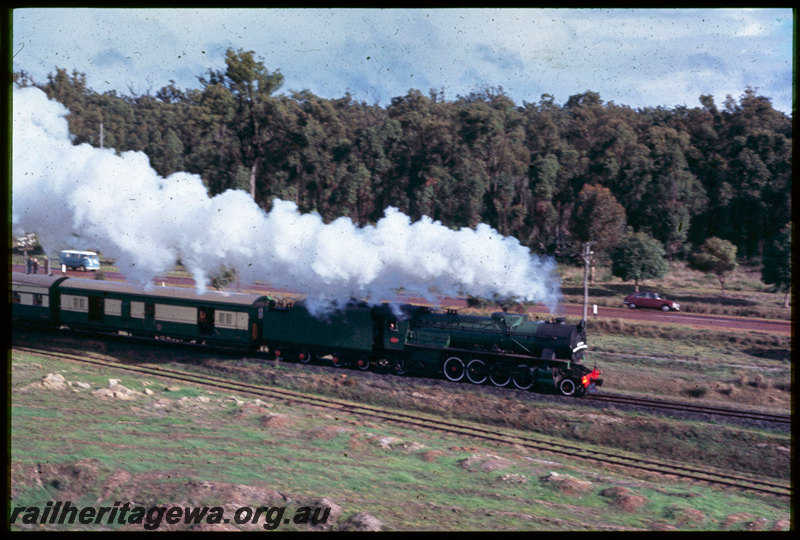 T06731
V Class 1220, departing Collie for Brunswick Junction, ARHS 