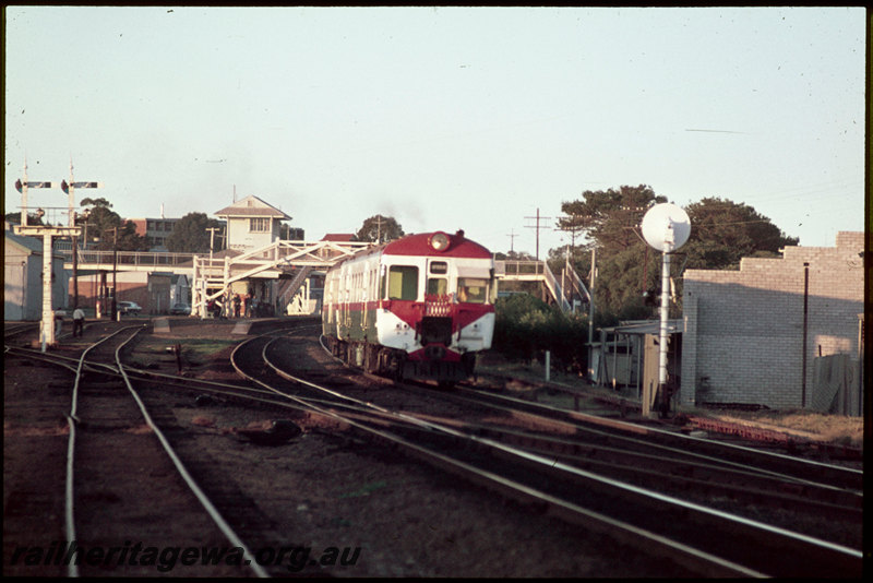 T06927
ADG/ADA Class railcar set, Up suburban passenger service, departing Subiaco, station building, platform, signal cabin, goods shed, footbridge, semaphore bracket signal, searchlight signal, ER line
