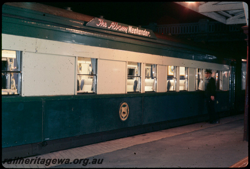 T06945
AQL Class 290 buffet car, 