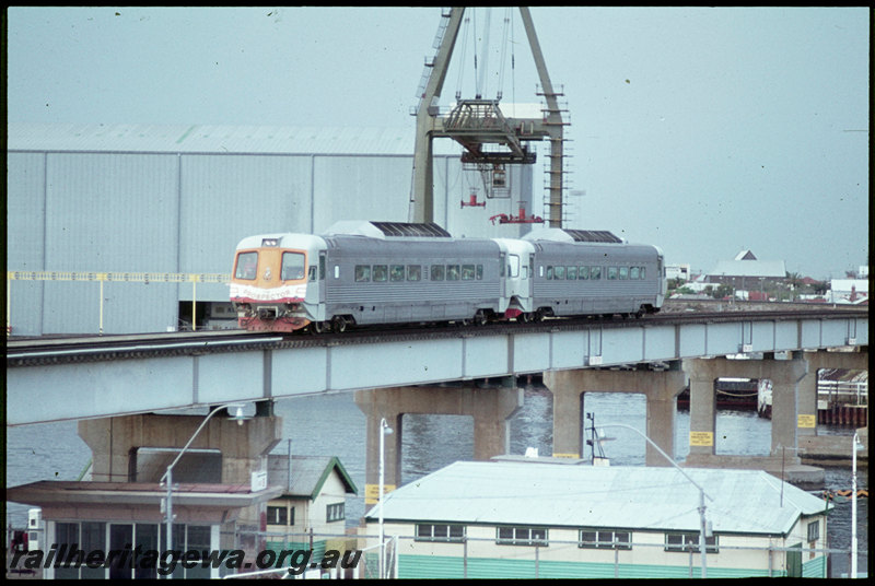 T07097
Two-car Prospector, hired special, returning from Leighton Yard, crossing Swan River Bridge, Fremantle, ER line
