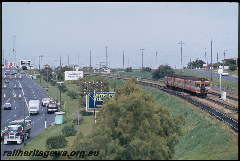 T07428
ADA/ADG/ADG Class railcar set, Down suburban passenger service, between Victoria Street and Mosman Park, freight line between Leighton Yard and Cottesloe on right, ER line
