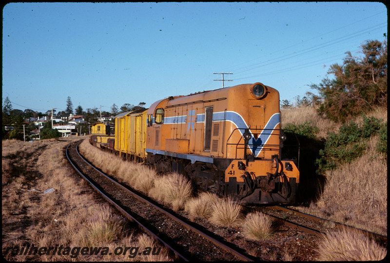 T07582
F Class 41, Up goods train, between Swanbourne and Grant Street, ER line
