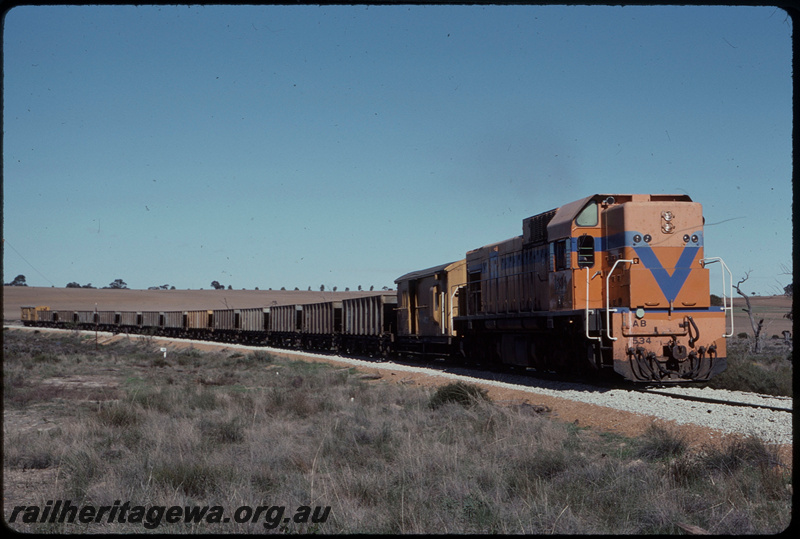 T07733
AB Class 1534, Up empty ballast train, between Piawaning and Yerecoin, 90 kilometre peg, CM line
