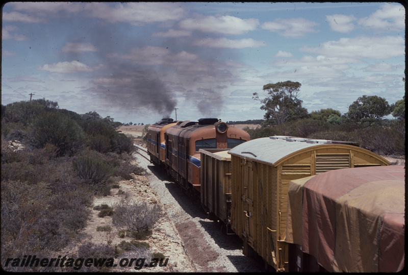 T07997
XA Class 1402 