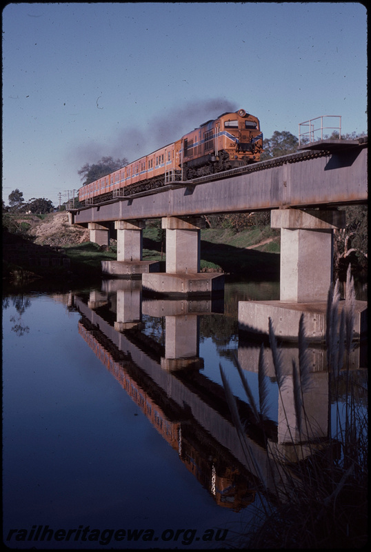 T08075
XA Class 1405 