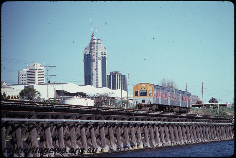 T08465
ADC/ADL Class railcar set, Down suburban passenger service, Bunbury Bridge, timber trestle, SWR line
