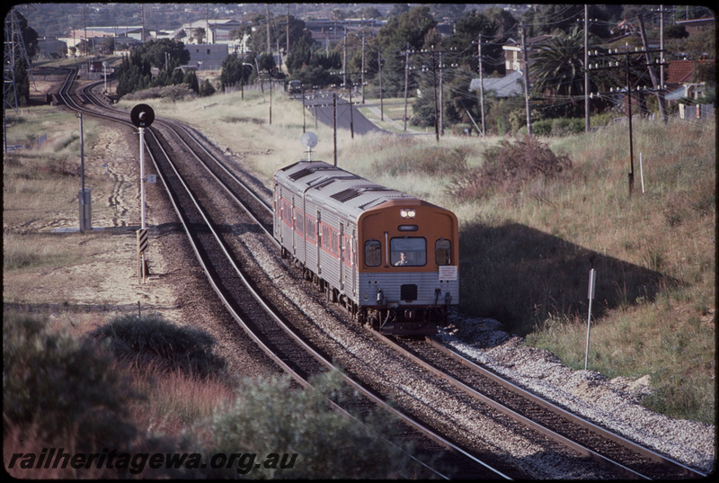 T08490
ADC/ADL Class railcar set, Down suburban passenger service, between Rivervale and Victoria Park, stopping pattern sign says 