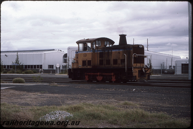 T08548
TA Class 1809, shunting, Picton, SWR line
