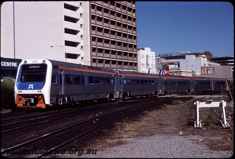 T08618
ADP/ADQ/ADQ/ADP/ADP Class Australind railcar set, Down 