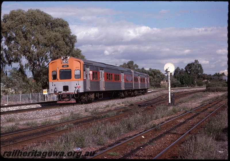 T08669
ADC Class 853 and ADL Class 803, Down suburban passenger service, between East Perth and Mount Lawley, searchlight signal, ER line
